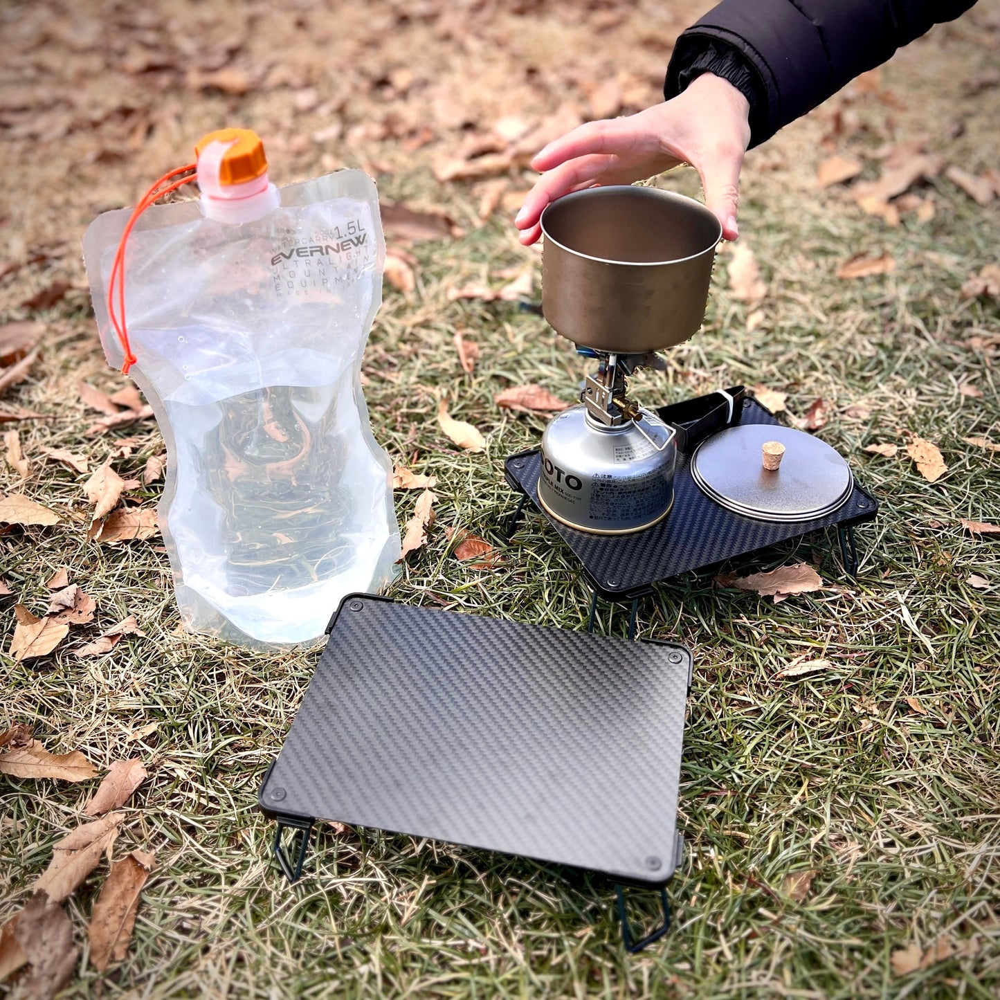 TATAmini TABLE（CARBON）